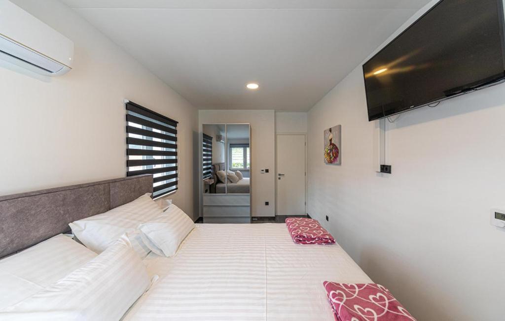 Premium Apartment With Jacuzzi Trogir Exterior foto